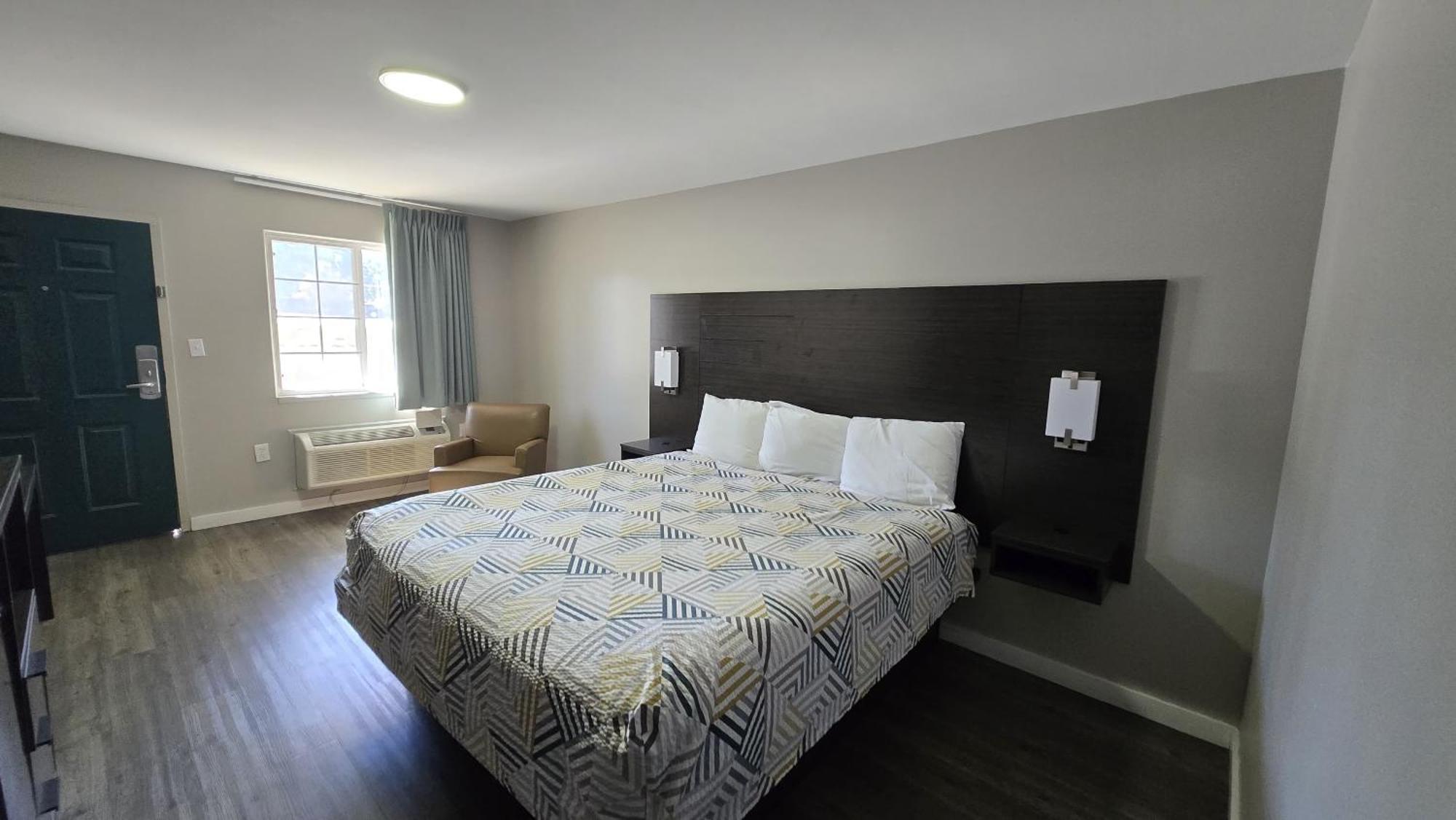 Motel Deerfield