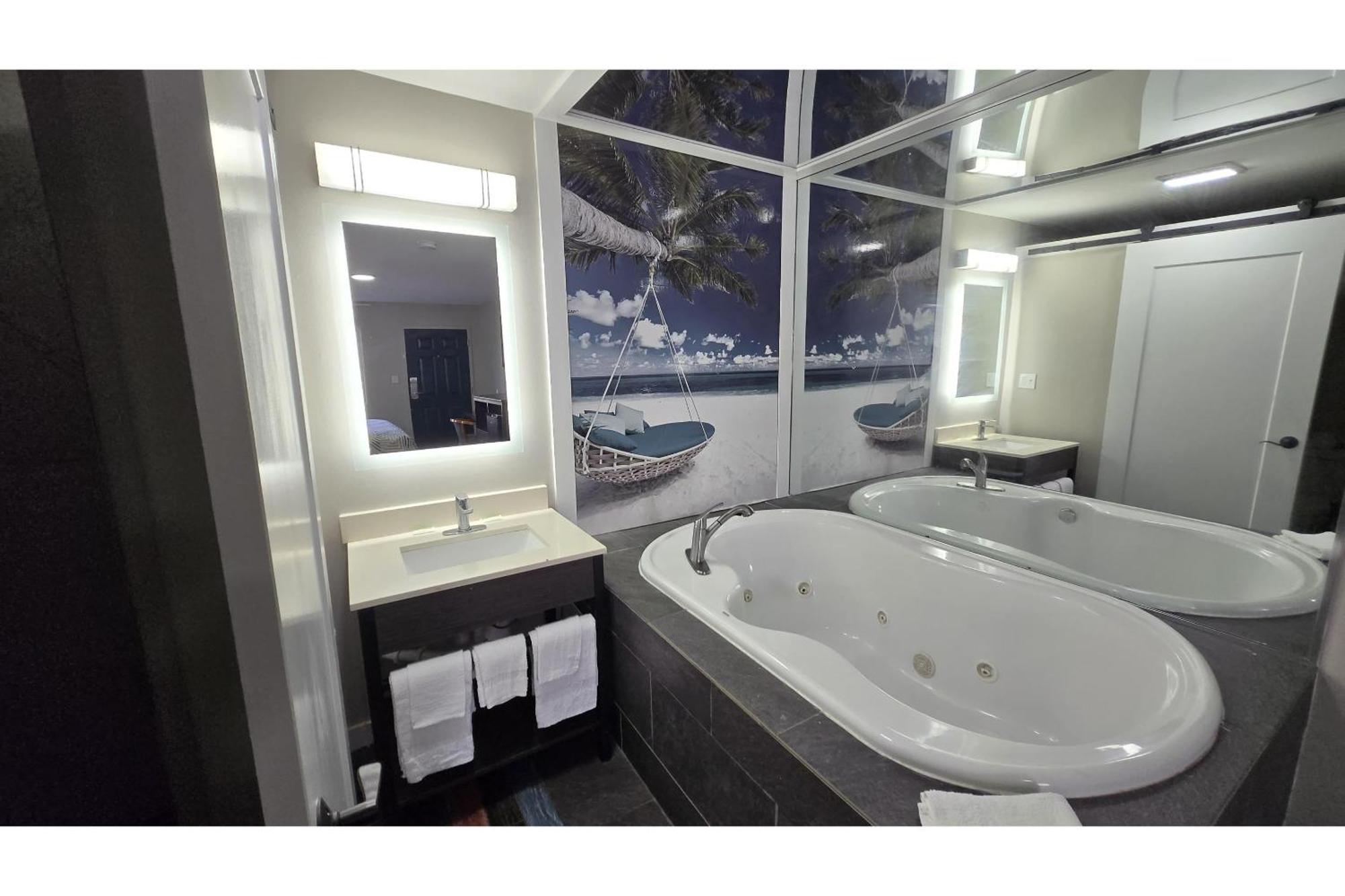 Deerfield Motel 2*